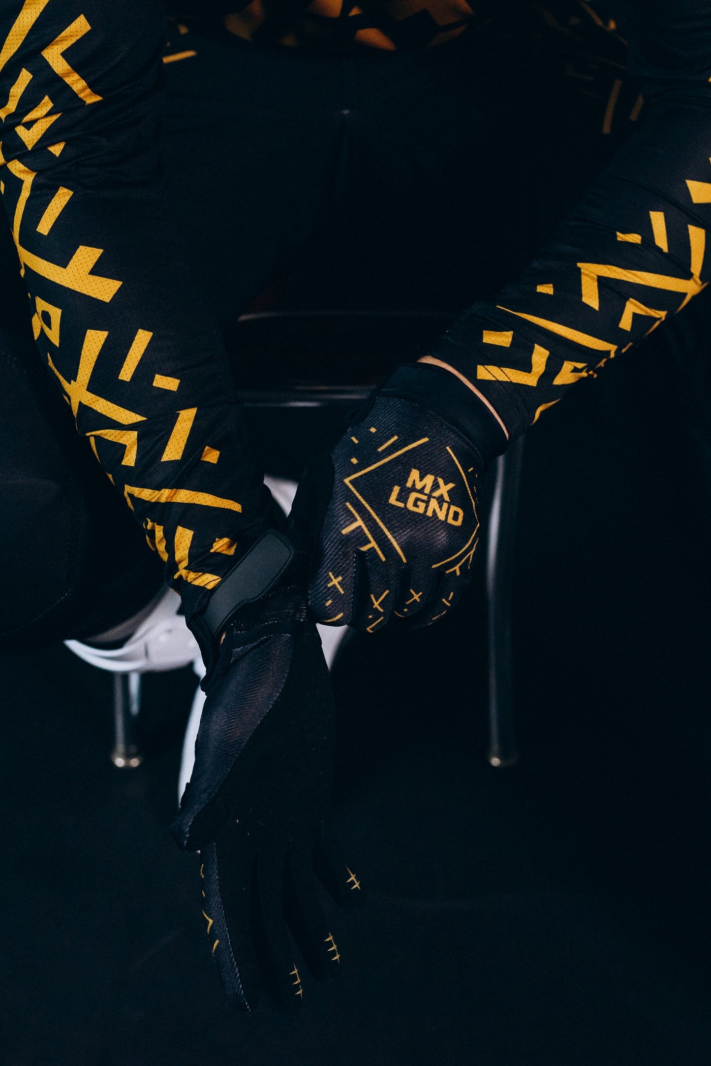 Gloves – SHADOW CLAW